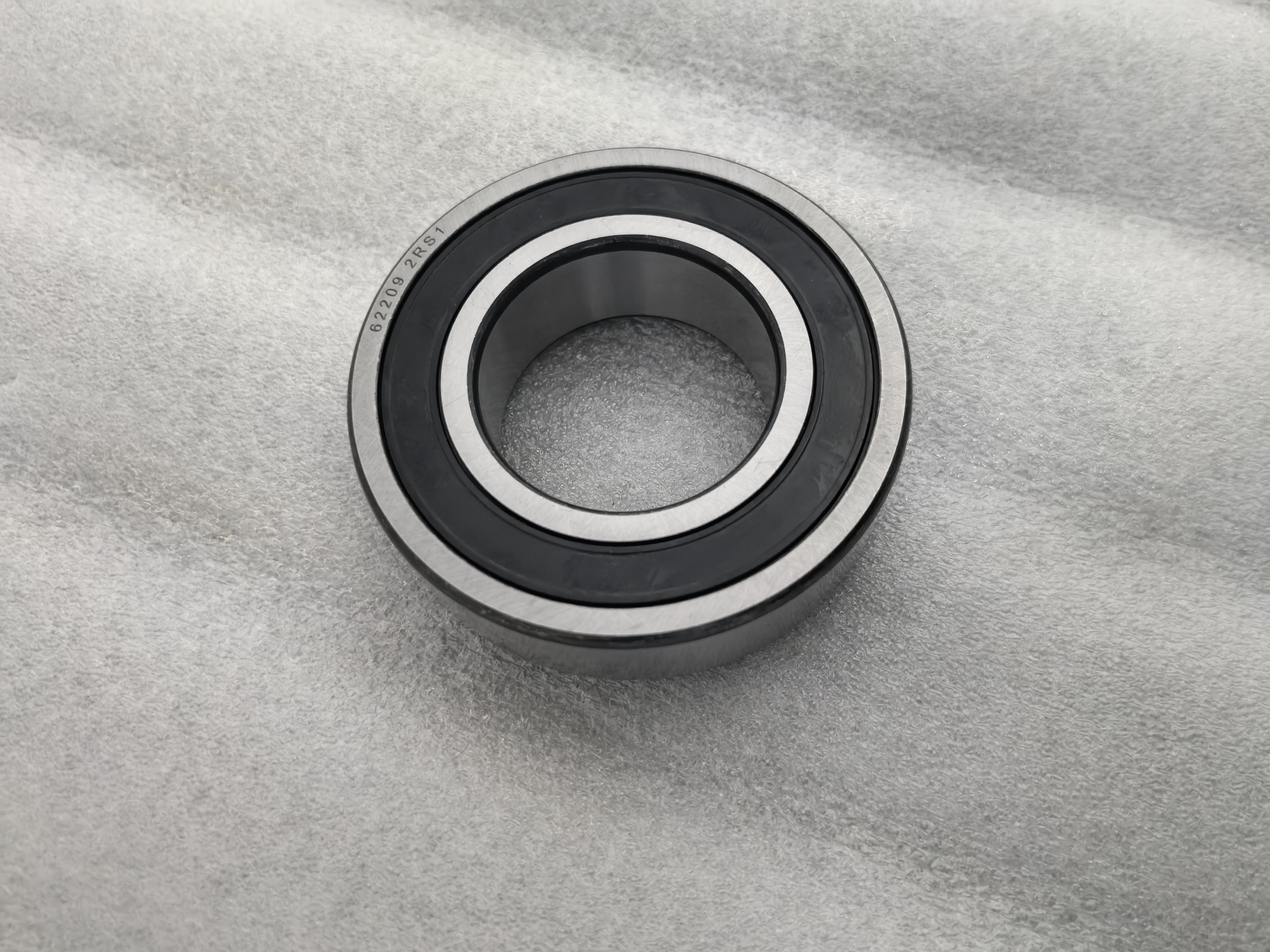 How to reasonably adjust the clearance of bearings?