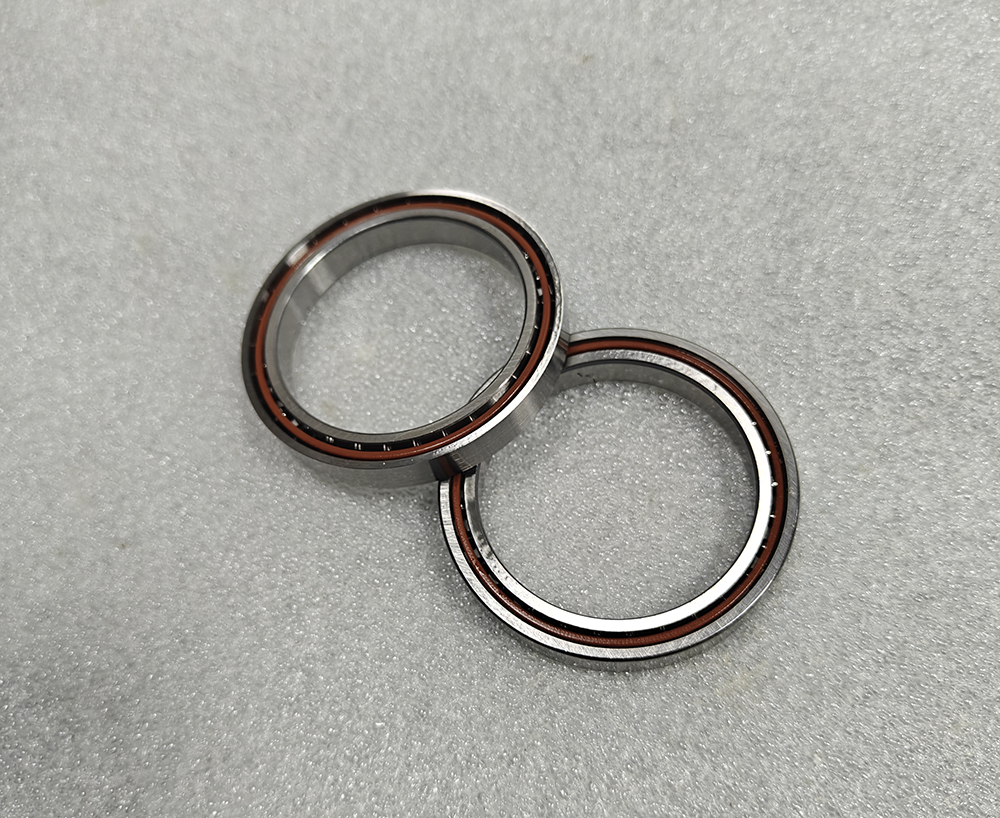 Why Do Angular Contact Ball Bearings with the Same Specification Have Different Service Lives?