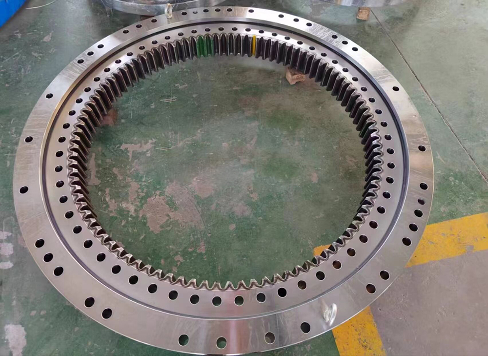 excavator slewing bearing.jpg